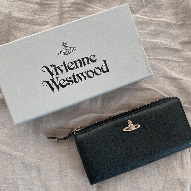 美品 Vivienne Westwood 長財布