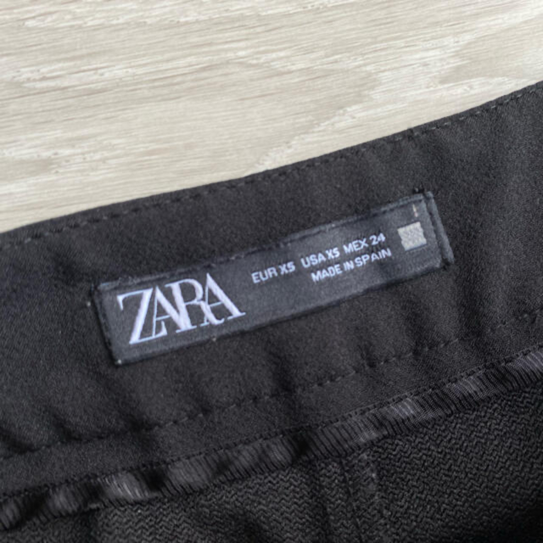 【専用】ルブタンサンダル＋ZARA ショートパンツ