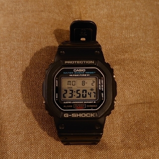 ジーショック(G-SHOCK)の(値下げ)ジーショック  DW-5600E(腕時計(デジタル))