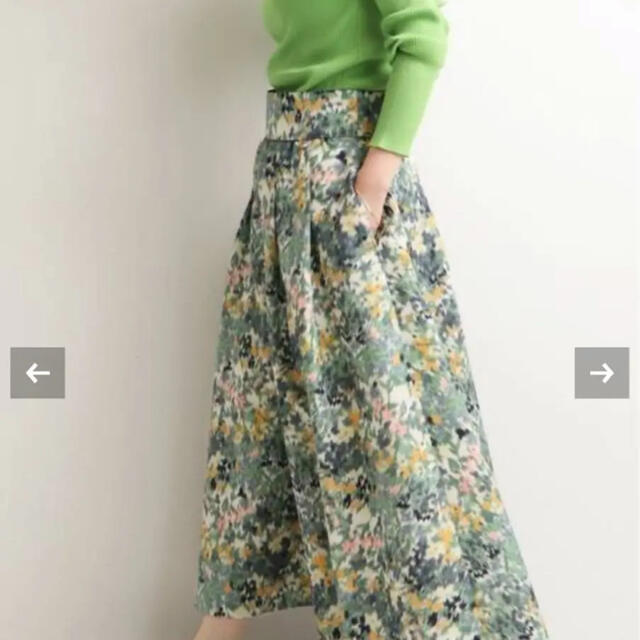 【数量は多】 - IENA 新品タグ付　IENA ギャザースカート かすれフラワー  ロングスカート