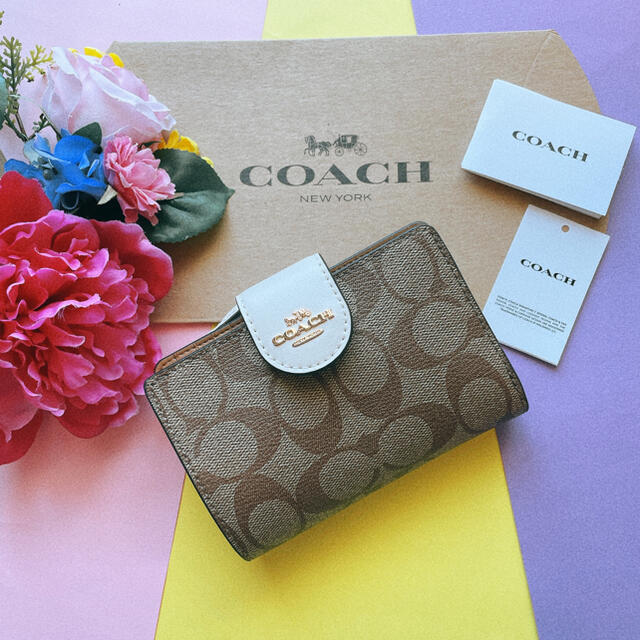 通販ネット 新品♡COACH コーチ 折り財布 茶 白 おしゃれ コーナー ...