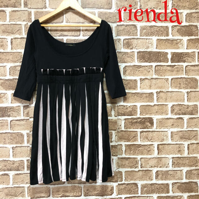 【激カワ】❤rienda❤ ミニワンピース 黒 ピンク ブラウス リエンダ 美品 | フリマアプリ ラクマ