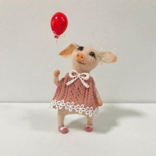 羊毛フェルト　人形　ブタちゃん，ハンドメイド