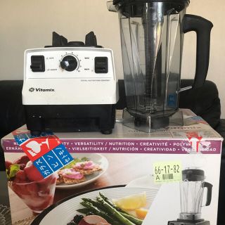 バイタミックス(Vitamix)のバイタミックスＴＮＣ5200(ジューサー/ミキサー)