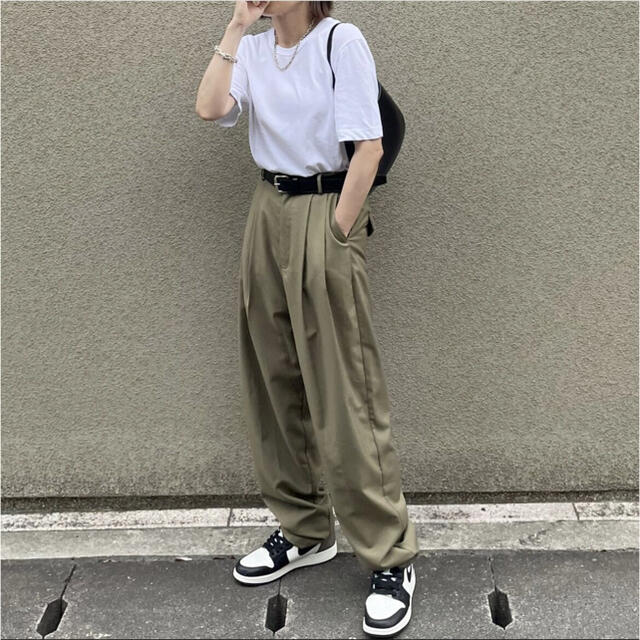 ok.soon ハイウエストテーパードスラックスkhaki