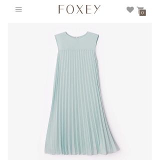 フォクシー(FOXEY)のFOXEY🎀フォクシー♡未使用♡ELEGANT PLEATS DRESS(ひざ丈ワンピース)