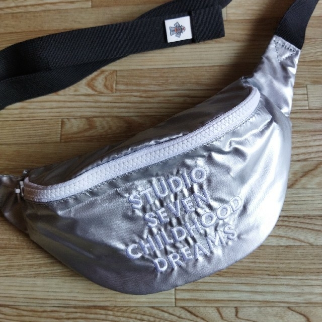 GU(ジーユー)のstudioseven　ウエストポーチ メンズのバッグ(ウエストポーチ)の商品写真