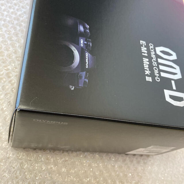 オリンパスOM-D E-M1markⅢボディ新品未使用メーカー保証 オリンパスOM-D E-M1markⅢボディ新品未使用メーカー保証