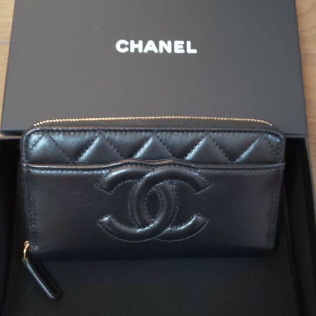 CHANEL(シャネル)のシャネル財布AP2027 レディースのファッション小物(財布)の商品写真