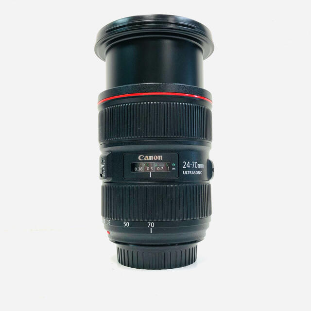Canon(キヤノン)の極美品 CANON EF 24-70mm F2.8L II USM スマホ/家電/カメラのカメラ(レンズ(ズーム))の商品写真