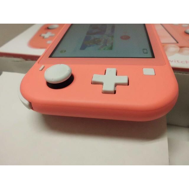 Nintendo Switch(ニンテンドースイッチ)のNintendo Switch Lite Coral エンタメ/ホビーのゲームソフト/ゲーム機本体(携帯用ゲーム機本体)の商品写真