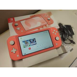 ニンテンドースイッチ(Nintendo Switch)のNintendo Switch Lite Coral(携帯用ゲーム機本体)