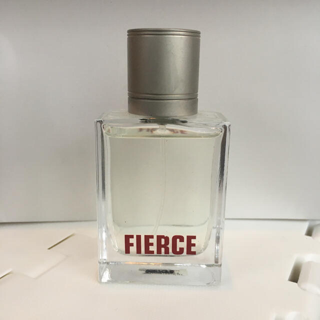 Abercrombie&Fitch(アバクロンビーアンドフィッチ)のアバクロ　フィアース コスメ/美容の香水(ユニセックス)の商品写真