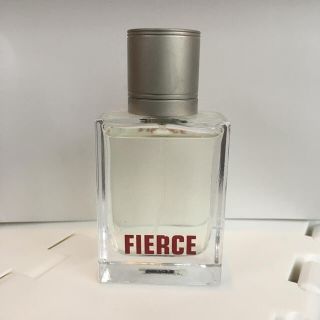 アバクロンビーアンドフィッチ(Abercrombie&Fitch)のアバクロ　フィアース(ユニセックス)