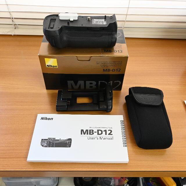 Nikon MB-D12 マルチパワーバッテリーパック ニコン