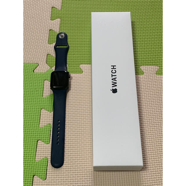 Apple Watch(アップルウォッチ)のApple Watch SE 40mm スマホ/家電/カメラのスマートフォン/携帯電話(その他)の商品写真