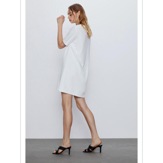 ZARA(ザラ)の新品/Zara Textured weave dress 白Tワンピ レディースのワンピース(ミニワンピース)の商品写真