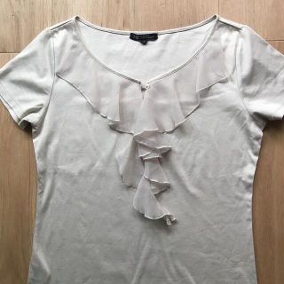 ニジュウサンク(23区)の再値下げ！　23区フリル付きTシャツ(シャツ/ブラウス(半袖/袖なし))