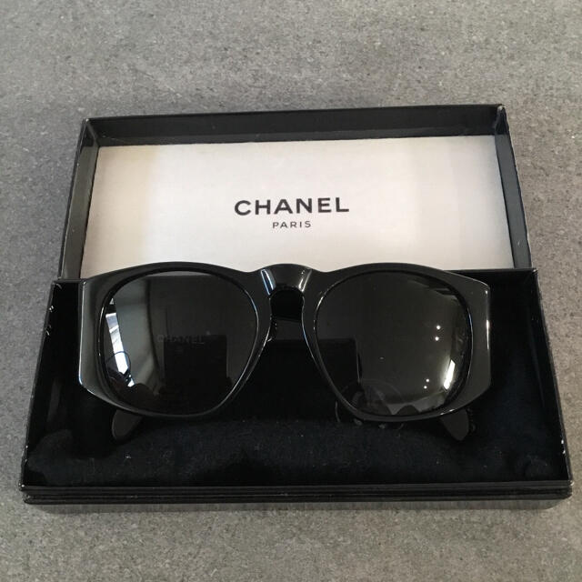 CHANEL(シャネル)のCHANEL シャネル サングラス レディースのファッション小物(サングラス/メガネ)の商品写真