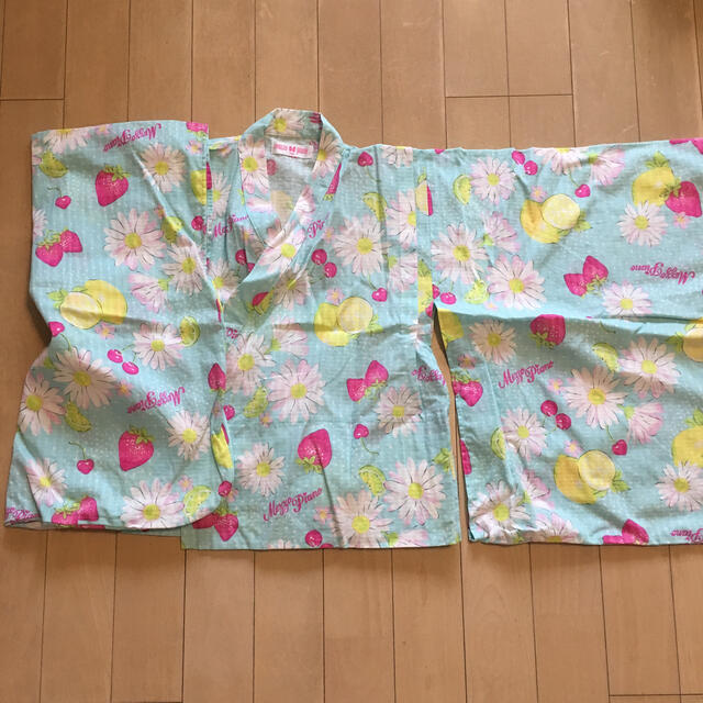 mezzo piano(メゾピアノ)のmezzo piano 浴衣 キッズ/ベビー/マタニティのキッズ服女の子用(90cm~)(甚平/浴衣)の商品写真