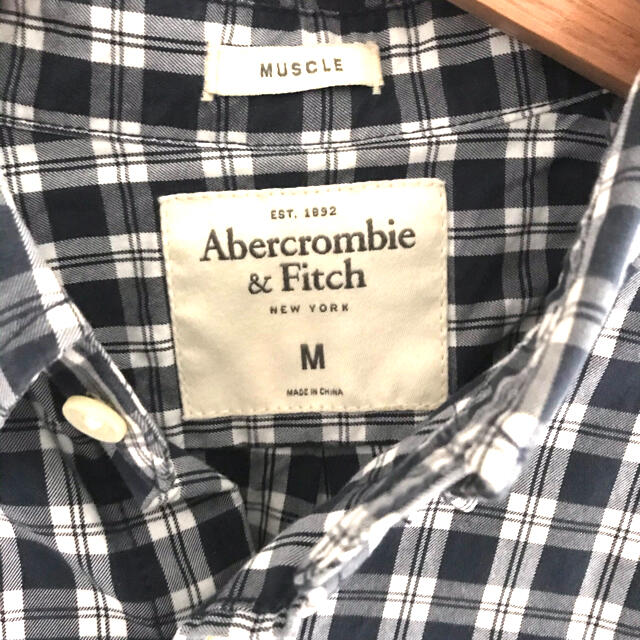 Abercrombie&Fitch(アバクロンビーアンドフィッチ)のAbercrombie&Fitch アバクロ 長袖シャツ チェック柄 ネイビー メンズのトップス(シャツ)の商品写真