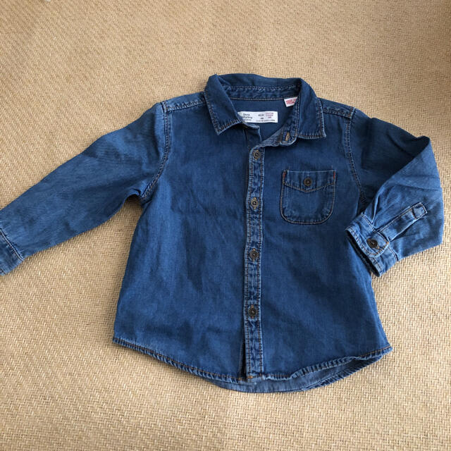 ZARA KIDS(ザラキッズ)のZARA baby デニムシャツ キッズ/ベビー/マタニティのベビー服(~85cm)(シャツ/カットソー)の商品写真