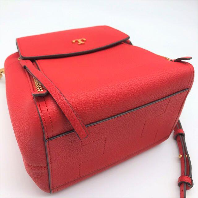 Tory Burch(トリーバーチ)のトリーバーチ　ハーフムーンショルダーバッグ　 レッド　45217　美品 レディースのバッグ(ショルダーバッグ)の商品写真