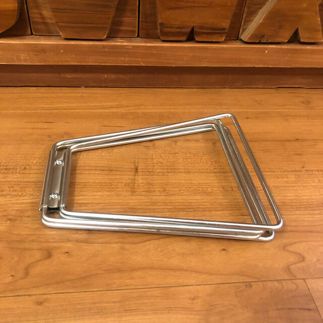 wanderout / UNIVERSAL STAND ユニバーサルスタンド 無料発送 www.gold