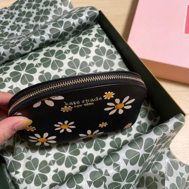 新品未使用 Katespade ♠︎ 花柄ポーチ