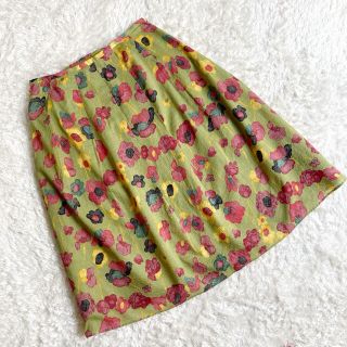 ホコモモラ(Jocomomola)の【美品】Jocomomola 花柄スカート サイズ40 タックスカート(ひざ丈スカート)