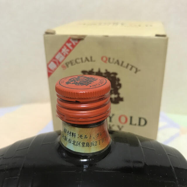 サントリーオールド　特級樽型ボトルウィスキー700ml古酒未開封