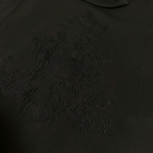 C/MEO COLLECTIVE(カメオコレクティブ)のcameo カメオ　刺繍　ノースリーブ　トップス　ベスト レディースのトップス(シャツ/ブラウス(半袖/袖なし))の商品写真
