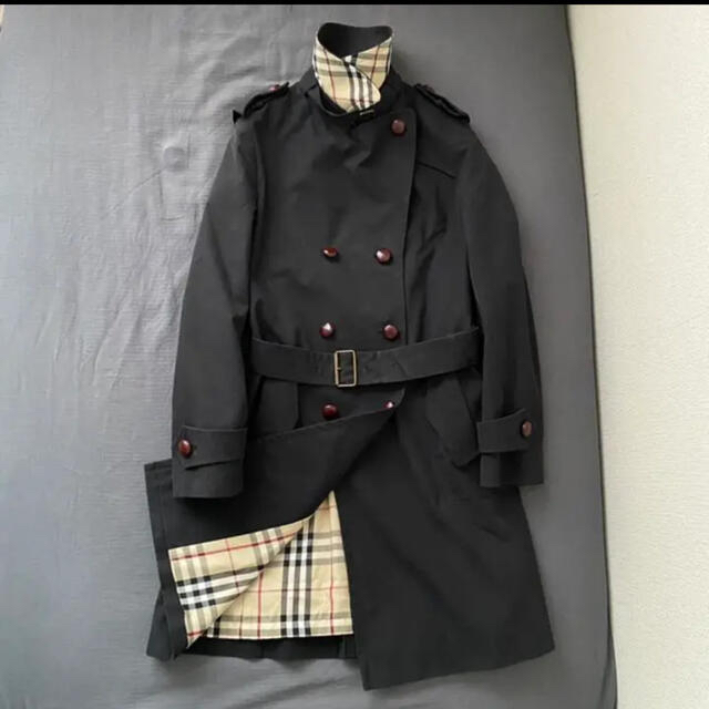 BURBERRY(バーバリー)の限定値下 BURBERRY London トレンチコート ブラック ノバチェック レディースのジャケット/アウター(トレンチコート)の商品写真