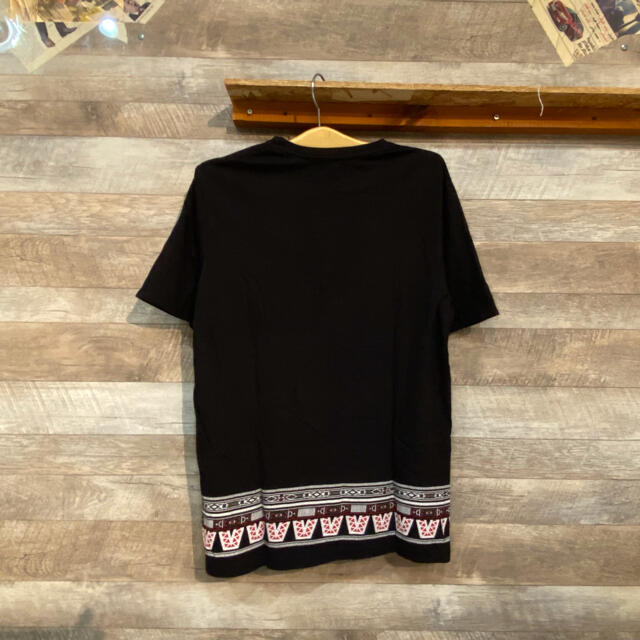 ELEVEN PARIS(イレブンパリ)のELEVEN PARIS Tシャツ メンズのトップス(Tシャツ/カットソー(半袖/袖なし))の商品写真