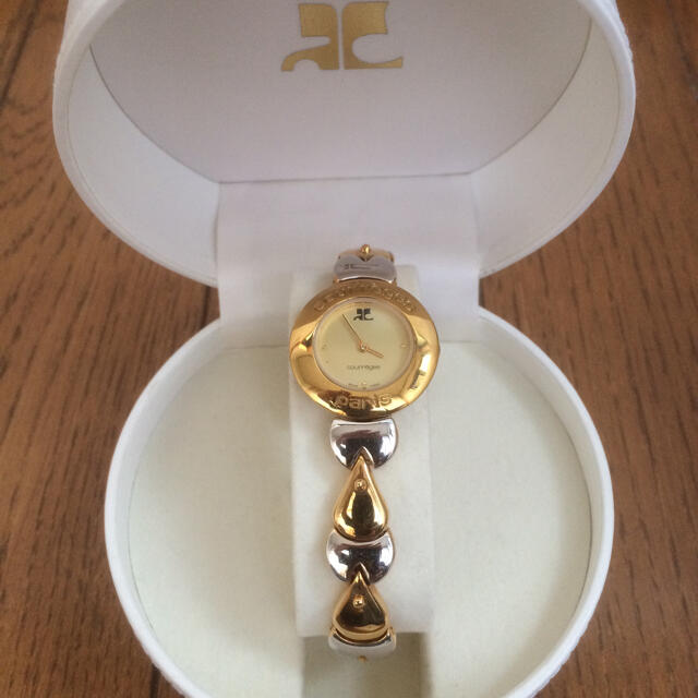 Courreges(クレージュ)のクレージュブレスウォッチ レディースのファッション小物(腕時計)の商品写真