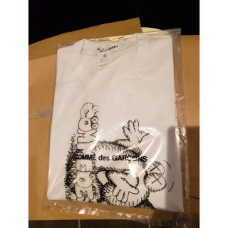 コムデギャルソン(COMME des GARCONS)のカウズ×コムデギャルソン　人気コラボ商品　S(Tシャツ/カットソー(半袖/袖なし))