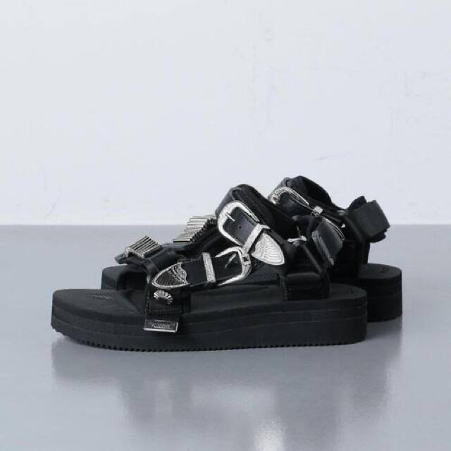 TOGA(トーガ)のTOGA suicoke バックルサンダル レディースの靴/シューズ(サンダル)の商品写真