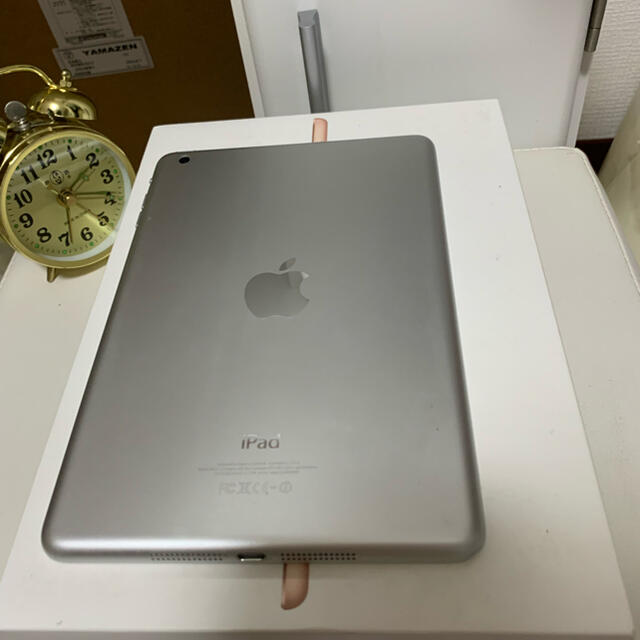 iPad(アイパッド)の準美品　iPad  mini1 32GB  WiFiモデル  アイパッド　ミニ スマホ/家電/カメラのPC/タブレット(タブレット)の商品写真