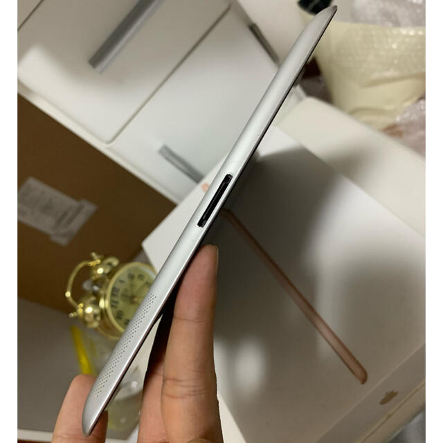 Yukiノ屋美品　iPad2 32GB  WiFiモデル　アイパッド　第2世代