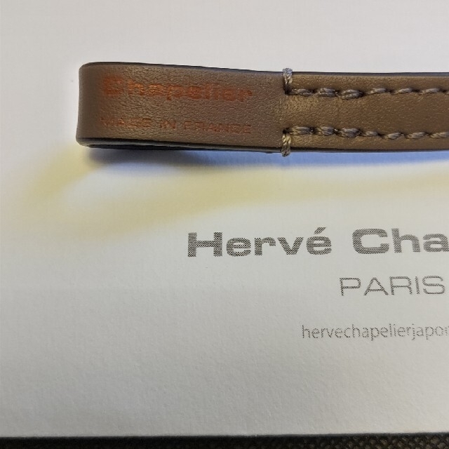 Herve Chapelier(エルベシャプリエ)の専用 Herve Chapelier 1660L レザーストラップ ルートル レディースのファッション小物(キーホルダー)の商品写真