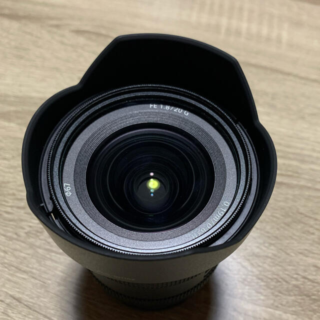 SONY(ソニー)のSONY FE 20mm F1.8 G SEL20F18G  スマホ/家電/カメラのカメラ(レンズ(単焦点))の商品写真