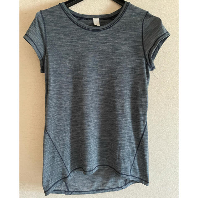 lululemon トップス　サイズ4