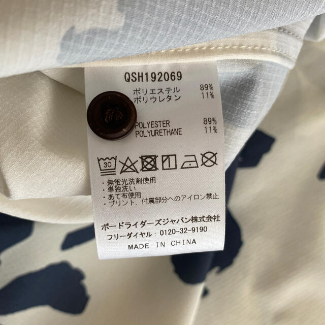 QUIKSILVER(クイックシルバー)のクイックシルバー新品＊水陸両用シャツ メンズのトップス(Tシャツ/カットソー(半袖/袖なし))の商品写真