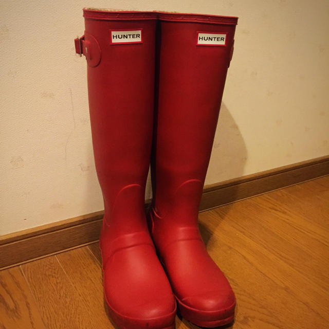 HUNTER 赤 長靴 これからの雪の時期に！ | フリマアプリ ラクマ