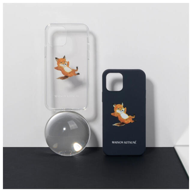 MAISON KITSUNE'(メゾンキツネ)の専用 スマホ/家電/カメラのスマホアクセサリー(iPhoneケース)の商品写真