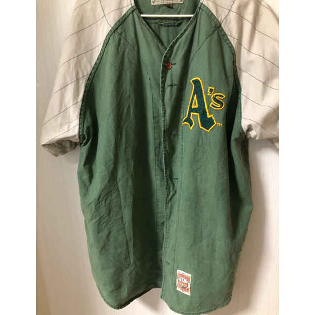 Majestic(マジェスティック)のAthletics シャツ  メンズのトップス(Tシャツ/カットソー(半袖/袖なし))の商品写真