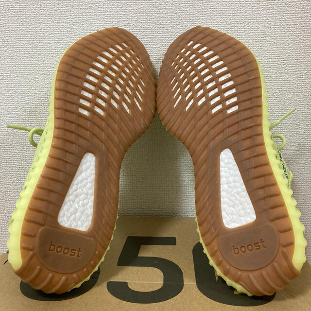 Yeezy 350 V2 Semi Frozen Yellowadidas