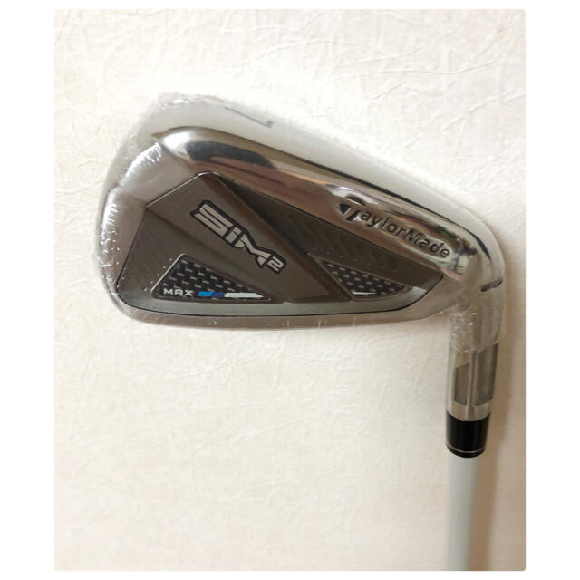 TaylorMade(テーラーメイド)の【新品】テーラーメイド　ＳＩＭ　２　ＭＡＸ　ウィメンズ アイアン　Ｌ　5本セット スポーツ/アウトドアのゴルフ(クラブ)の商品写真