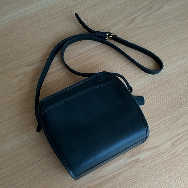 オールドコーチ COACH スクエアショルダー ダークグリーン | フリマアプリ ラクマ