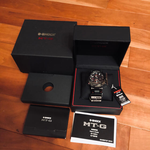G-SHOCK(ジーショック)のカシオ　G-SHOCK MTG-B1000B-1AJF Gショック メンズの時計(腕時計(アナログ))の商品写真